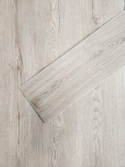 Piso Listón Spc Encastrable Click Domus 4,5mm Madera 2,68mt2 Frankenwald
