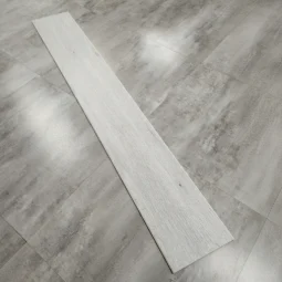 Piso Listón Spc Encastrable Click Domus 4,5mm Madera 2,68mt2 Gris