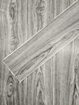 Listón Vinilico Autoadhesivo 2mm Piso Pared Simil Madera Gris Caja 5.016mt2